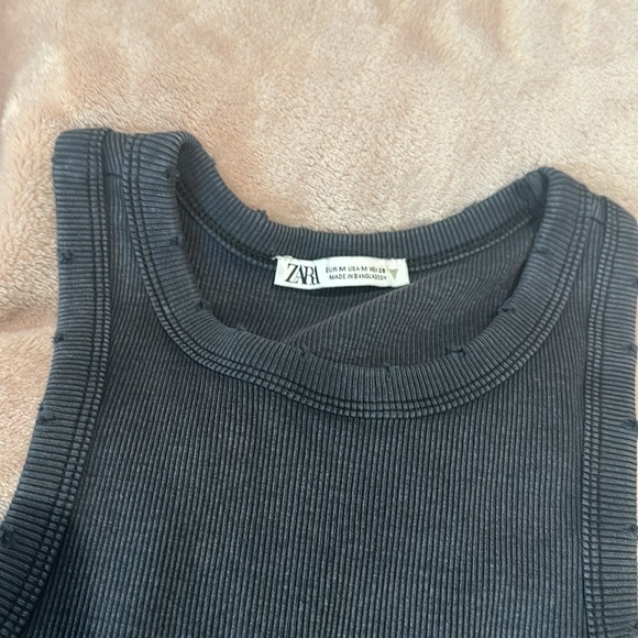 Zara ribbed faded knit cropped tank top - Picture 3 of 4